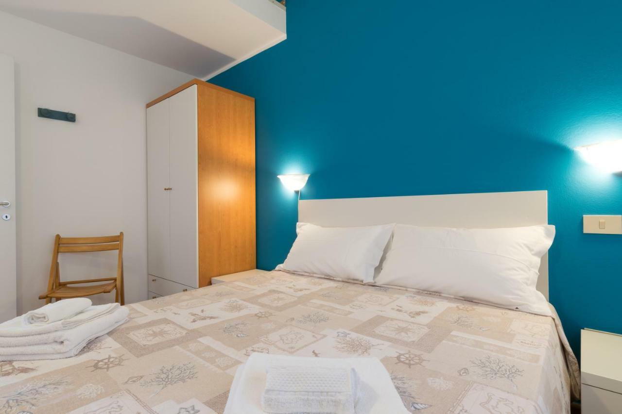 Вилла Residenza Solemar Боза-Марина Экстерьер фото