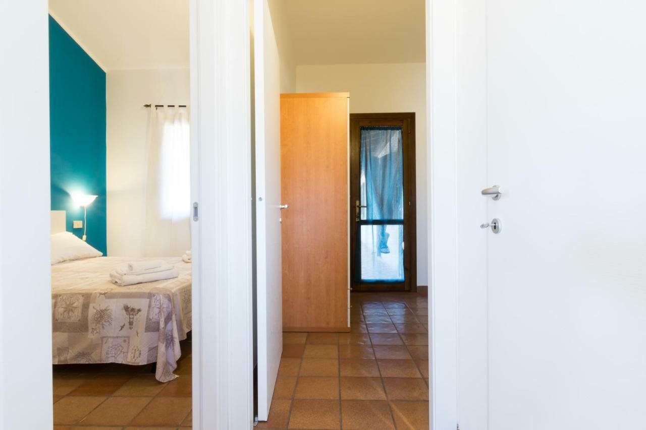 Вилла Residenza Solemar Боза-Марина Экстерьер фото