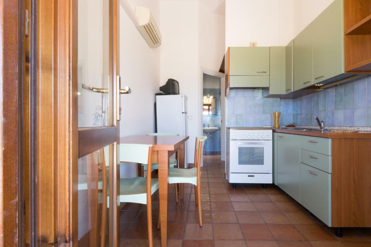 Вилла Residenza Solemar Боза-Марина Экстерьер фото